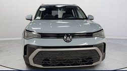 2025 Volkswagen Taos SE 4Motion