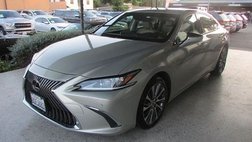 2019 Lexus ES 300h Luxury