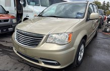 2012 Chrysler Town and Country Touring