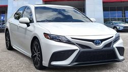 2024 Toyota Camry Hybrid SE