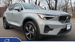 2025 Volvo XC40 B5 Core Bright Theme