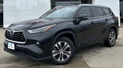 2022 Toyota Highlander Hybrid XLE