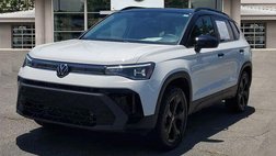 2025 Volkswagen Taos SE Black 4Motion