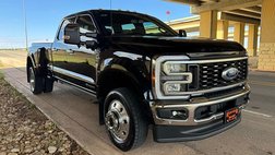 2025 Ford F-450 Super Duty Lariat