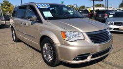 2013 Chrysler Town and Country Touring-L