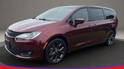 2020 Chrysler Pacifica Touring