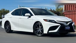 2023 Toyota Camry SE Nightshade