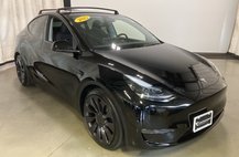 2025 Tesla Model Y Performance