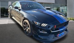 2017 Ford Mustang Fastback RWD