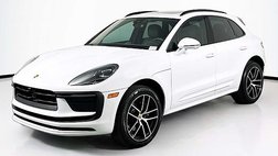 2025 Porsche Macan T