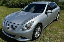 2013 Infiniti G37 Sedan x