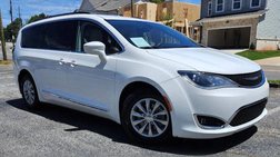 2017 Chrysler Pacifica Touring L FWD