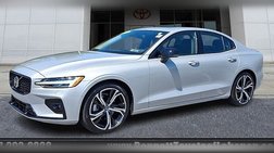 2024 Volvo S60 B5 Ultimate Dark Theme