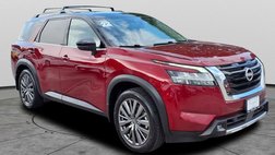 2022 Nissan Pathfinder SL