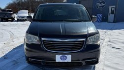 2014 Chrysler Town and Country Touring