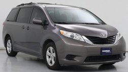 2014 Toyota Sienna LE