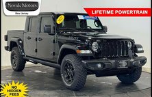 2021 Jeep Gladiator Willys
