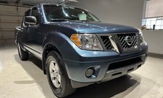 2013 Nissan Frontier 4WD Crew Cab SWB Auto SV