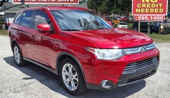2015 Mitsubishi Outlander SE