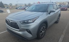 2020 Toyota Highlander Hybrid XLE