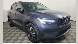 2026 Volvo XC40 B5 Core