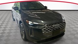 2025 Audi Q5 quattro Premium TFSI