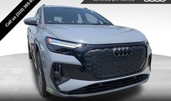 2023 Audi Q4 e-tron quattro Premium Plus 50