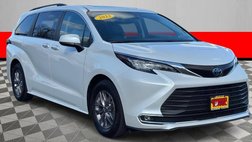 2023 Toyota Sienna XLE 7-Passenger