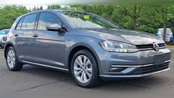 2018 Volkswagen Golf SE