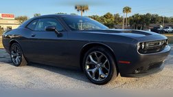 2017 Dodge Challenger SXT Plus