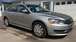 2013 Volkswagen Passat 4dr Sdn 2.5L Auto S