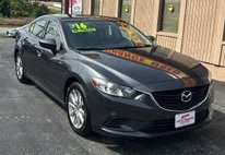 2016 Mazda MAZDA6 i Sport