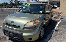 2011 Kia Soul +