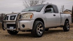 2004 Nissan Titan XE