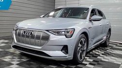 2022 Audi e-tron quattro Premium Plus
