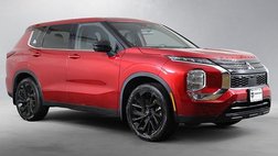 2023 Mitsubishi Outlander SE