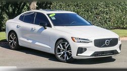 2022 Volvo S60 Recharge T8 R-Design Expression