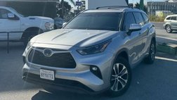 2022 Toyota Highlander Hybrid XLE