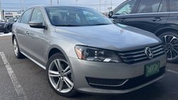 2014 Volkswagen Passat SE