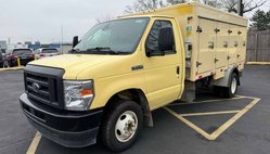 2022 Ford E-Series Base