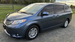 2017 Toyota Sienna XLE
