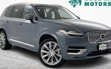 2023 Volvo XC90 B6 Plus Bright Theme 6P