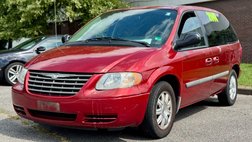 2006 Chrysler Town and Country Base