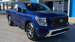 2024 Nissan Titan SV