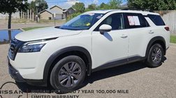 2023 Nissan Pathfinder SV