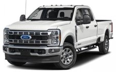 2025 Ford Super Duty F-350 XLT