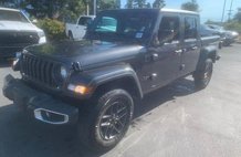 2024 Jeep Gladiator Sport S