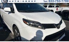 2018 Toyota Sienna SE Premium 8-Passenger