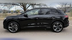 2024 Audi Q4 e-tron quattro Premium Plus 55