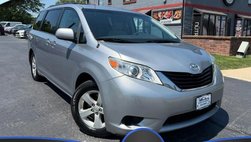 2014 Toyota Sienna LE